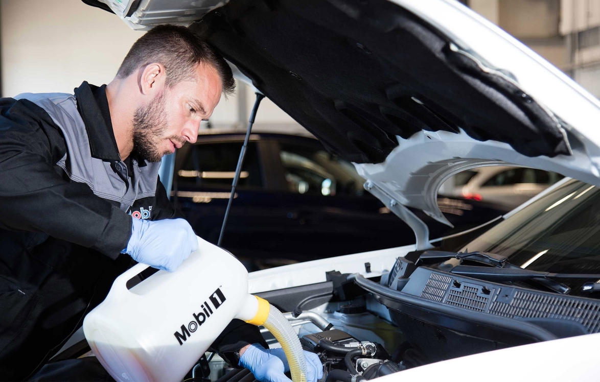 Mobil lancia un nuovo programma di supporto per le officine indipendenti